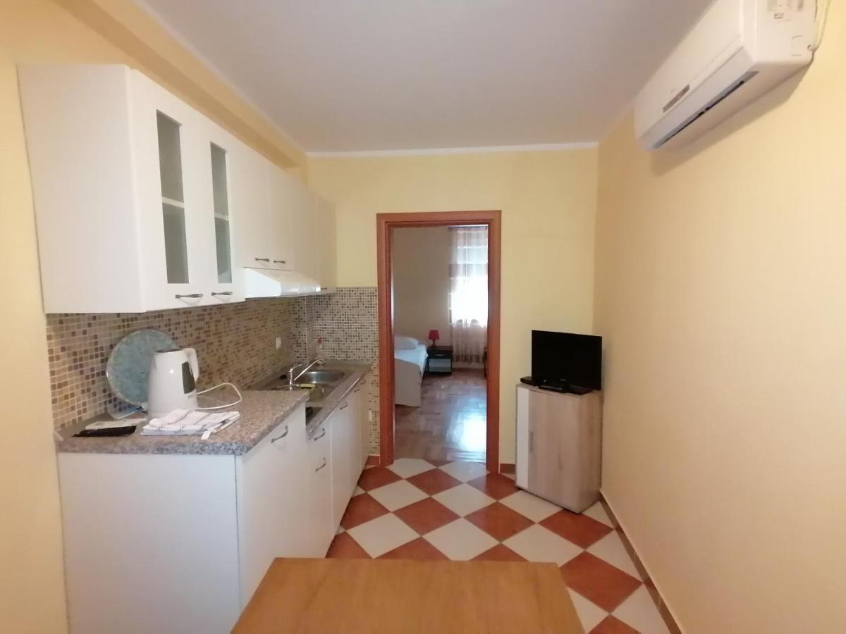 Apartmani Golomeic Crikvenica Esterno foto